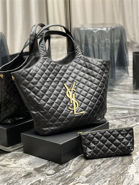 cuanto cuesta una bolsa yves saint laurent|yves Saint Laurent bag price.